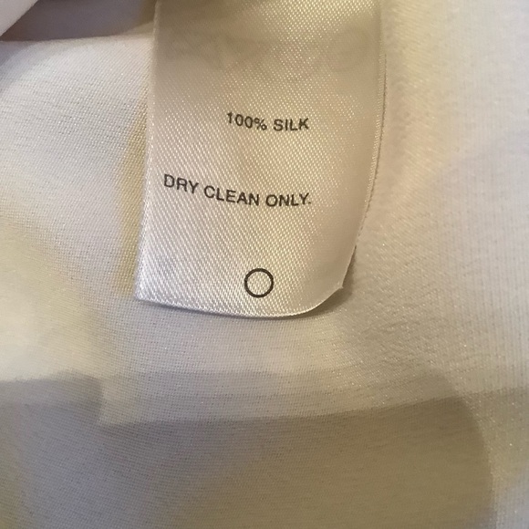 100% Silk Cream Buttondown Shirt - Picture 3 of 3